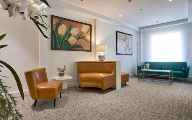 Bonanova Suite Hotel