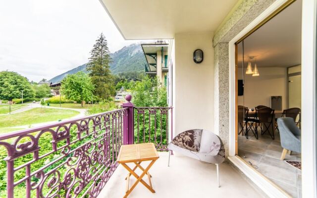 Vallet T4 Luxury Hyper Center