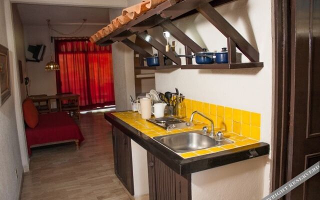 Hotel Solimar Inn Suites