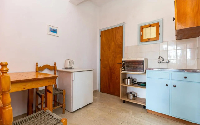 Alexandros Studios And Apartments
