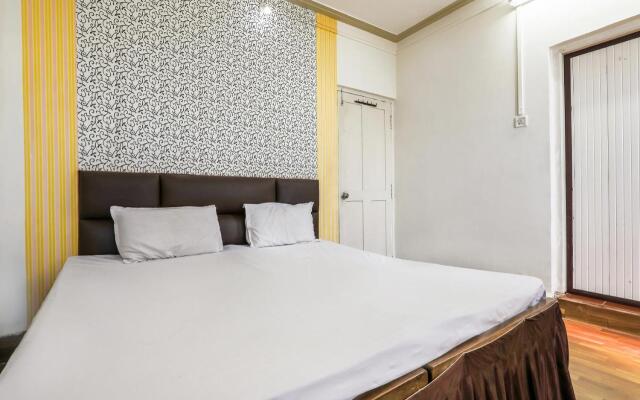 Hotel Priti International