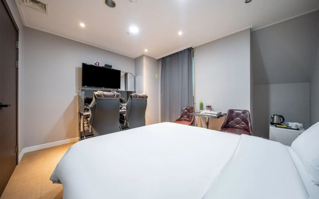 Dongtan Hotel Amor