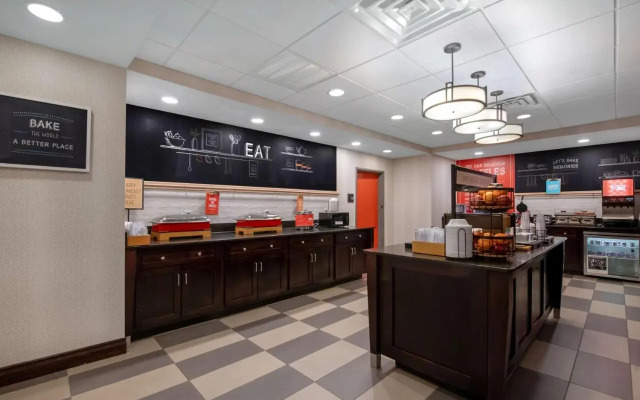 Hampton Inn & Suites Harvey/New Orleans West Bank