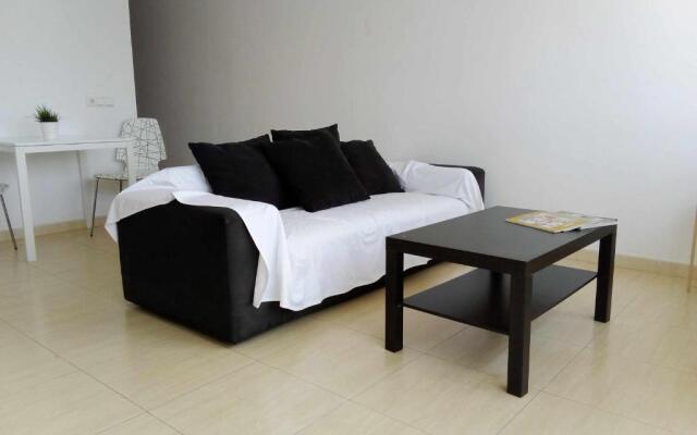 Apartamento de 1 dormitorio en calle Vela