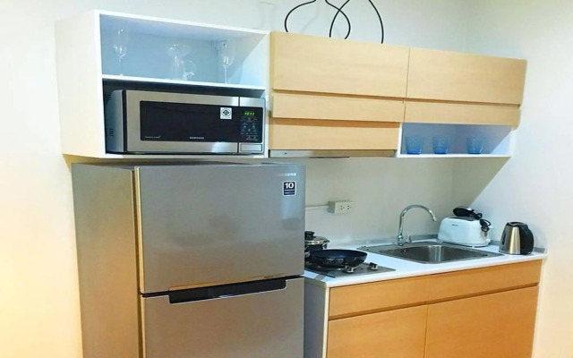 1 Br Mountain View at Happy Place Condo 10