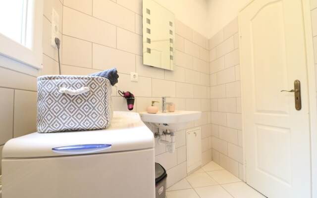 Real Apartments Anker koz