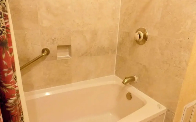 Sonoran Sea 2BR SSW 602 by Casago