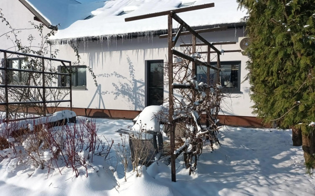 Apartamenty i Domki u Basi