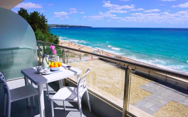 Aurora apartments on the beach