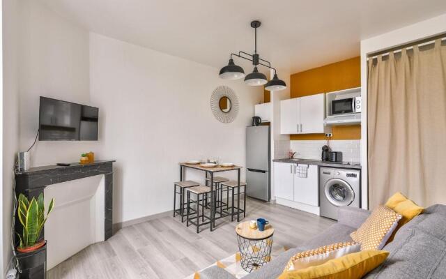 L'industriel by GOODBNB - Proche Gare - 15mn Futuroscope