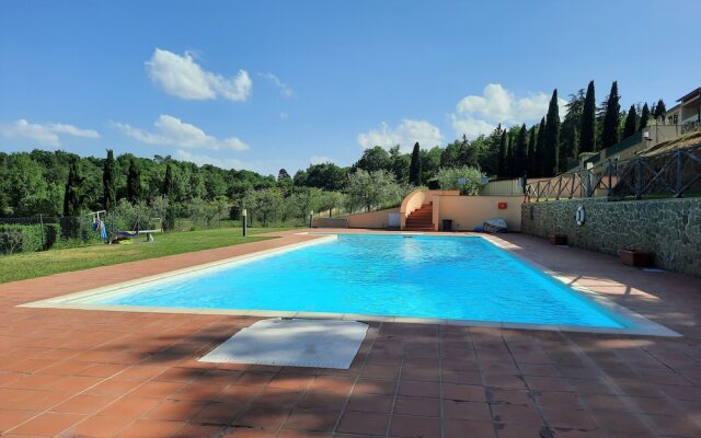 Sleeps 6 - Private Pool - Remote Countryside Villa