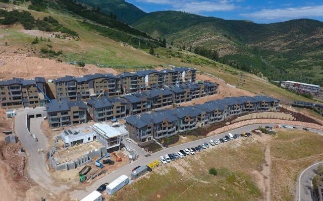 Sedona Hillside Hideaway - 4 Br Condo