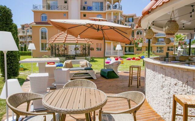 Hacienda Beach Resort