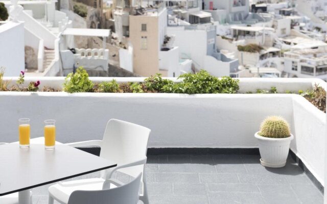 Kastro Suites
