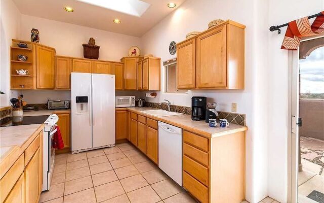 Casa Eldorado - Three Bedroom Home