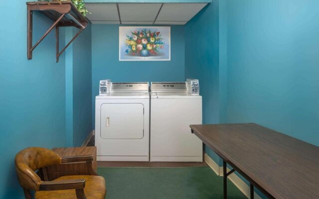 Travelodge by Wyndham Casper