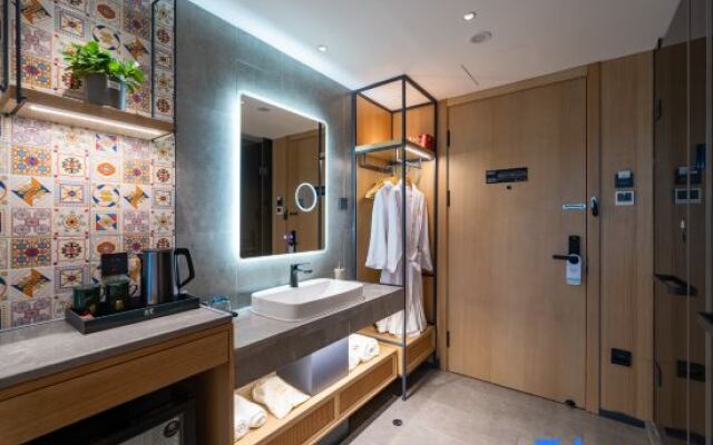 TRUE GO Hotel (Beijing Capital Airport Nanfaxin Subway Station)