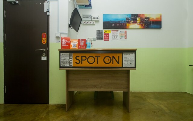 The Traveler Home by OYO Rooms