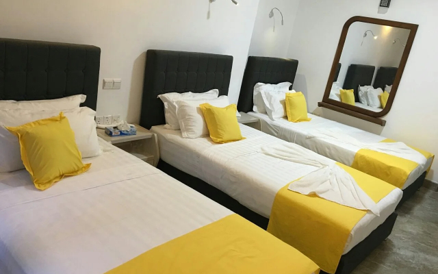 Kandyan Bluestar Villa