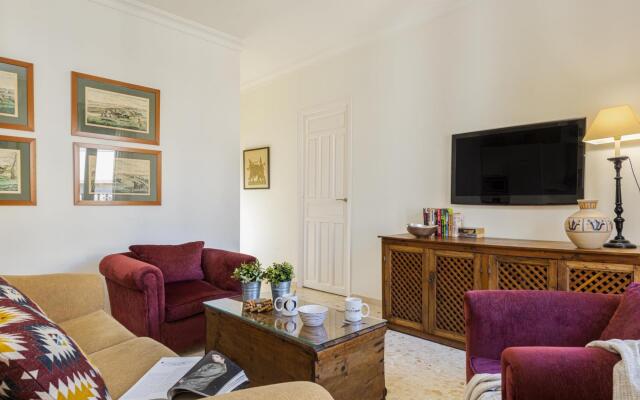 Misterhost Alameda Mercado de Feria II