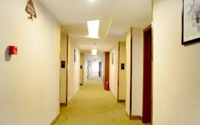 Greentree Inn Express Hotel Corning Street Subway Station Branch