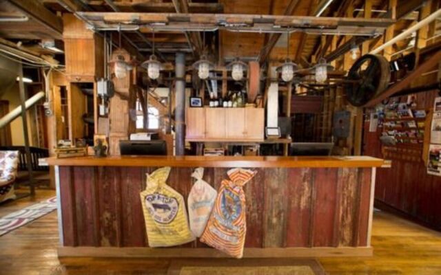 Stone Mill Hotel & Suites