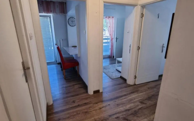 Apartments Nada & Yoya