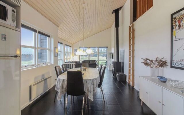 "Beniamin" - 1.4km from the sea in NW Jutland