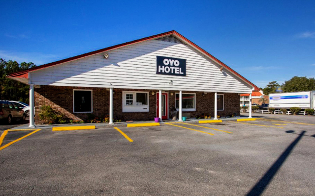 OYO Hotel Ridgeland East