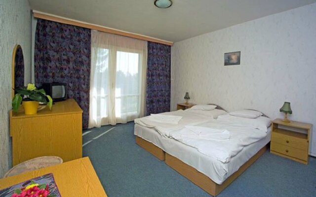 Hotel Jonathan