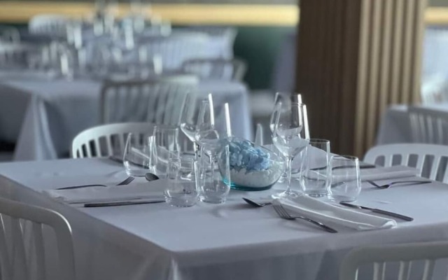 12 Oceans Hotel and Conference Centre