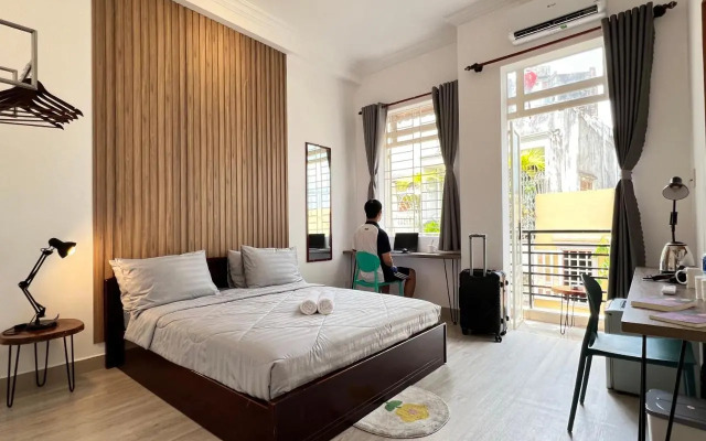 Olala Homestay with Balcony in Saigon center