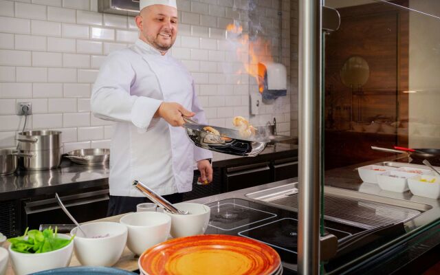 DoubleTree by Hilton Krakow Hotel & Convention Center