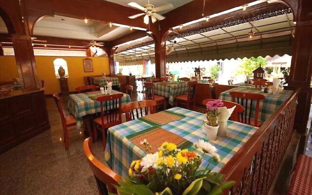 Andaman Hill Hotel
