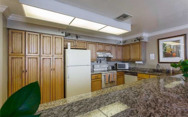 Shores Club 1002 - Two Bedroom Condo