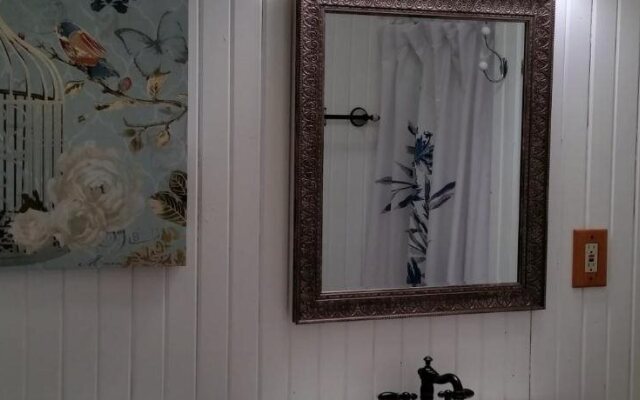 Haiku Plantation Inn Bed & Breakfast