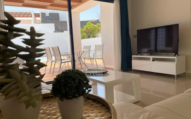 D53 Aroa in Playa Blanca