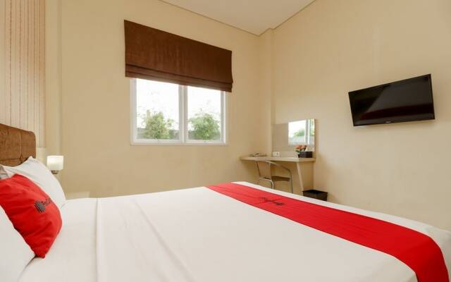 Surya Lombok Hotel by RedDoorz