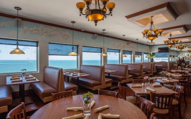 The Bay Inn at the Lani Kai