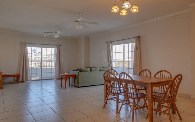 Americana Condos 10th street