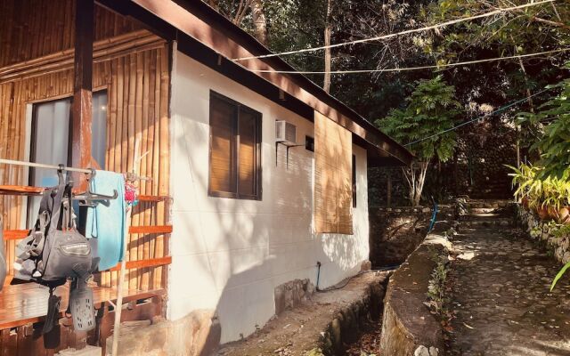 Villa Milagros Dive Inn Anilao