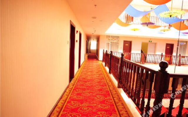 Fairyland Hotel (Lijiang Gucheng South Gate)