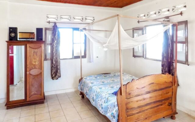 Apartment With 2 Bedrooms in Mahajanga, With Wonderful sea View, Furni — фото 3