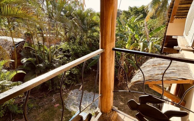 Urbano's Pacific Jungle Hostel