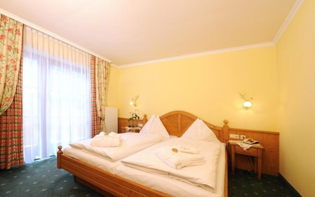 Aparthotel Kristall