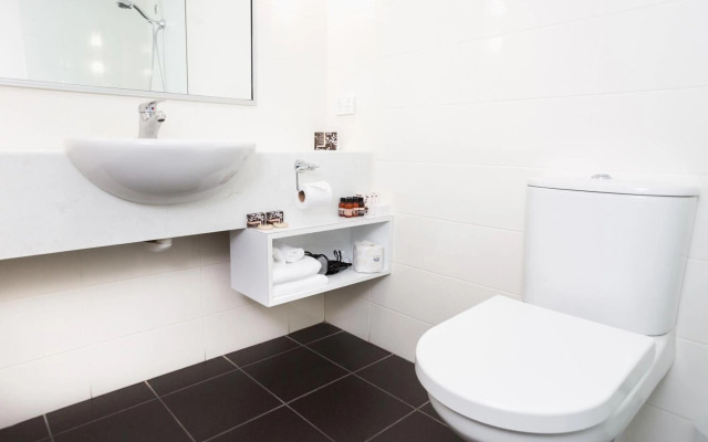 St Ives Apartments
