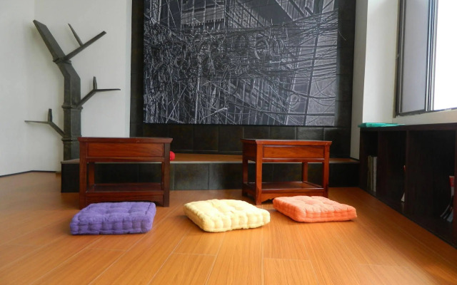 Aquarium Hostel