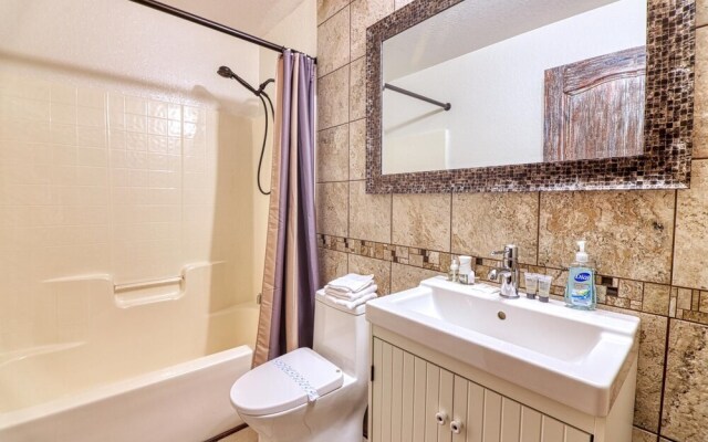 Anna-Mari's Silver Creek Getaway