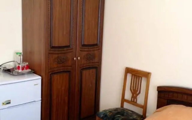 Vera Guest House