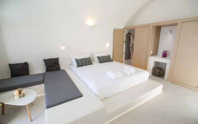 Cilon Suites Santorini